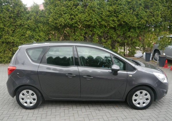 Opel Meriva cena 19900 przebieg: 218455, rok produkcji 2011 z Pilica małe 352